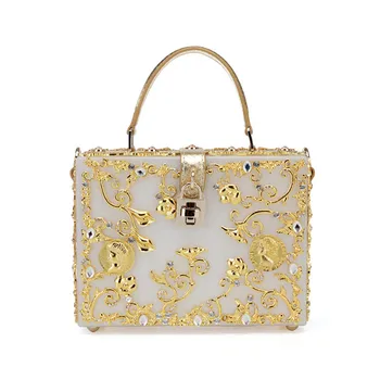 Fashion Leather Female Bag Golden Flower Rhinestone Hand Shoulder Messenger Bag High Quality Retro Small Square Bag Louis Bags 
Fashion Leather Female Bag Golden Flower Rhinestone Hand Shoulder Messenger Bag High Quality Retro Small Square Bag Louis Bags