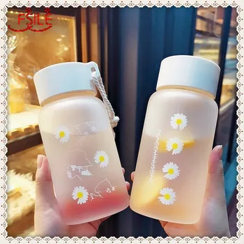 FSILE Daisy Frosted Plastic Water Cup Korean Version Simple Small Fresh Forest Transparent Water Cup Student Portable Rope Cup
FSILE Daisy Frosted Plastic Water Cup Korean Version Simple Small Fresh Forest Transparent Water Cup Student Portable Rope Cup
