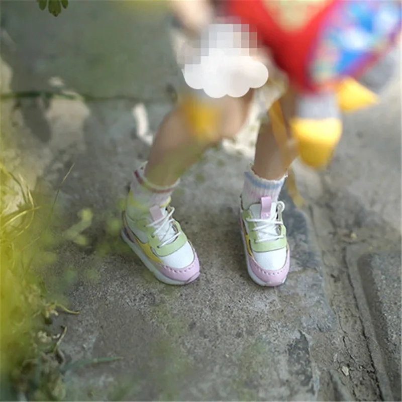 

Blythes doll shoes are suitable for the1/6 OB11 1/12 of the fashionable new versatile sneaker retro shoe type of new color shoes