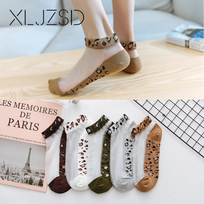XLJZSD 1pair/5pair 2019 New Arrival Crystal Socks Leopard Print Glass Silk Translucence Cotton Women Socks All Season XZW049
XLJZSD 1pair/5pair 2019 New Arrival Crystal Socks Leopard Print Glass Silk Translucence Cotton Women Socks All Season XZW049