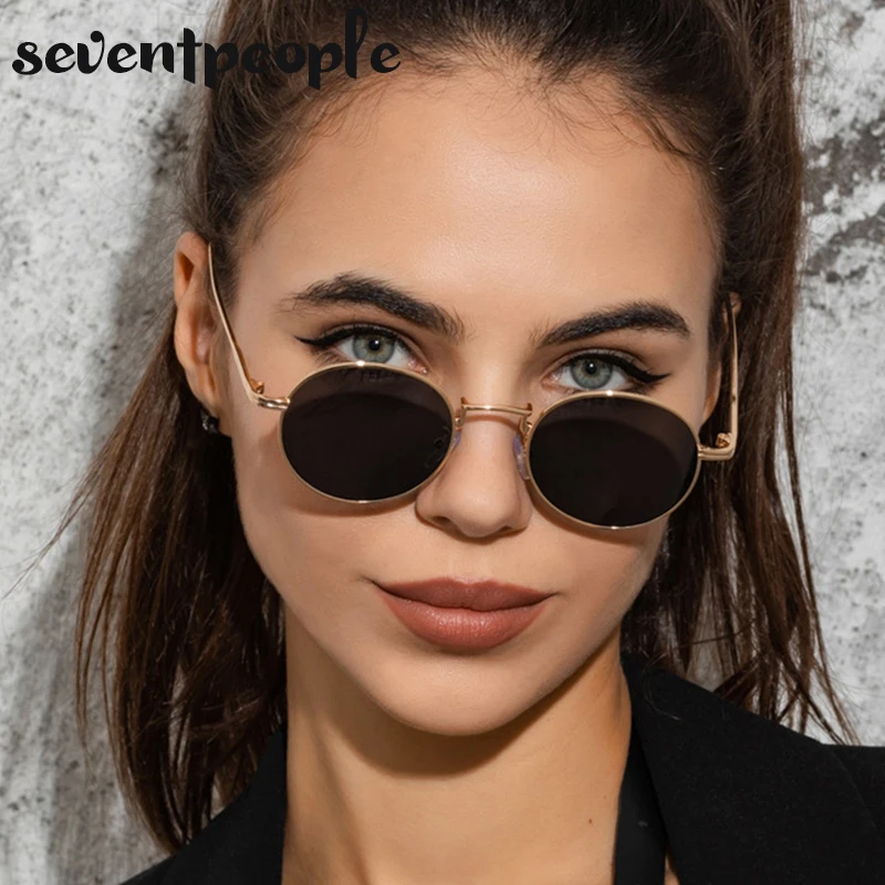 Retro Small Round Sunglasses Women 2021 Luxury Brand Designer Vintage Steampunk Sun Glasses for Men Metal Punk Sunglass Unisex
Retro Small Round Sunglasses Women 2021 Luxury Brand Designer Vintage Steampunk Sun Glasses for Men Metal Punk Sunglass Unisex