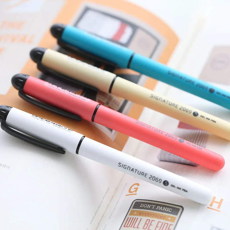 Creative Colorful Candy 4 Color Gel Pens 0.5 Mm Drawing Doodling Markers Signing Pen Students Supplies Office Stationery School
Creative Colorful Candy 4 Color Gel Pens 0.5 Mm Drawing Doodling Markers Signing Pen Students Supplies Office Stationery School