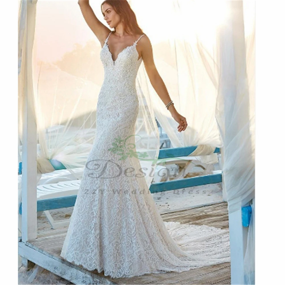 Modern White Spghetti Straps Lace Court Train Appliques Beading Dropped Sheath Vintage Backless Vestidos De Noiva 2019
Modern White Spghetti Straps Lace Court Train Appliques Beading Dropped Sheath Vintage Backless Vestidos De Noiva 2019