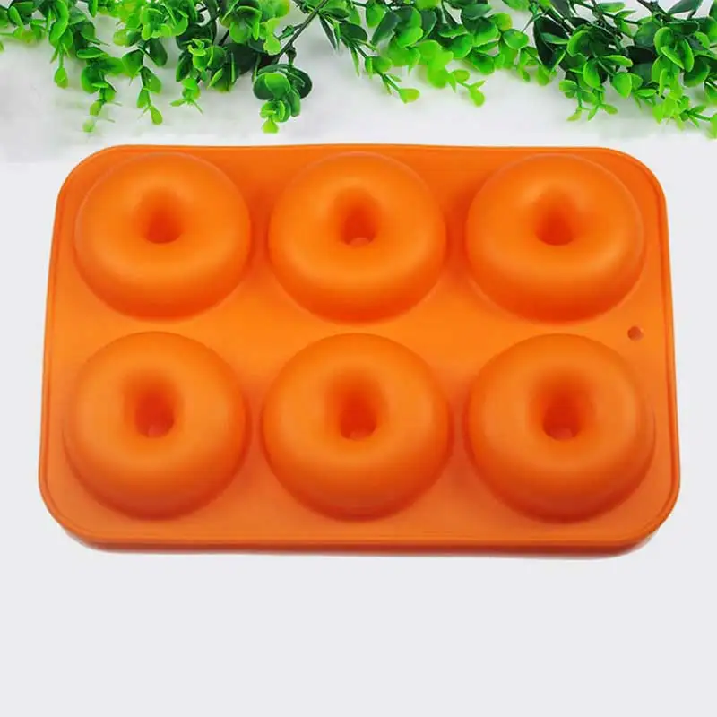 16*18cm 6-Cavity Silicone Donut Baking Mold Pan Non-Stick Kitchen Tools Baking Cake Cookie Mold Accessories
16*18cm 6-Cavity Silicone Donut Baking Mold Pan Non-Stick Kitchen Tools Baking Cake Cookie Mold Accessories