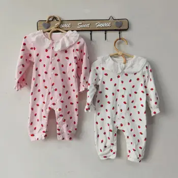 Lovely Baby Clothes Spring Autumn Lace Collar Baby Romper Strawberry Print Infant Jumpsuit Princess Clothing 
Lovely Baby Clothes Spring Autumn Lace Collar Baby Romper Strawberry Print Infant Jumpsuit Princess Clothing