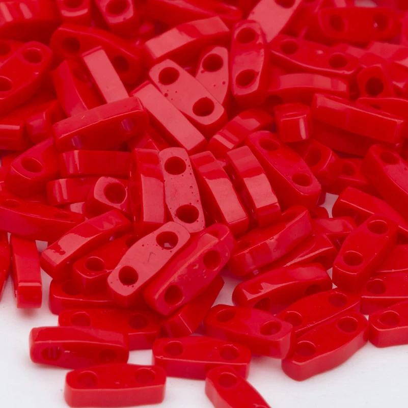 Taidian Miyuki Quarter Tila Beads For DIY Beaded Bracelet Opaque Red 5x1.2x1.9MM 3grams/lot About 144 Pieces
Taidian Miyuki Quarter Tila Beads For DIY Beaded Bracelet Opaque Red 5x1.2x1.9MM 3grams/lot About 144 Pieces