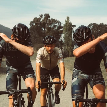 2019 Team Pro cycling kit The pedla short sleeve cycling jersey bib shorts fietskleding mannen Camouflaged color Geely clothing
2019 Team Pro cycling kit The pedla short sleeve cycling jersey bib shorts fietskleding mannen Camouflaged color Geely clothing