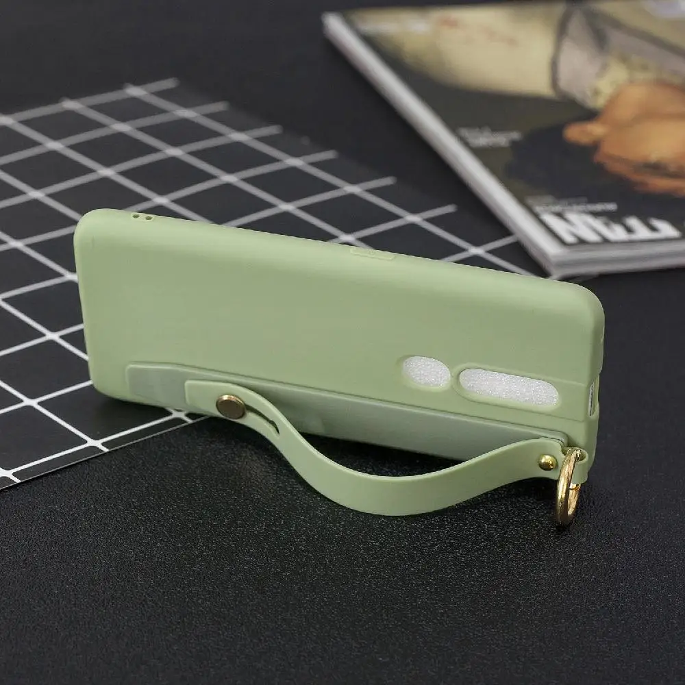 For OPPO F11 pro Simple Solid Color Chic Wrist Rope Bracket Matte TPU Anti-scratch Non-slip Protective Cover Back Case r20
For OPPO F11 pro Simple Solid Color Chic Wrist Rope Bracket Matte TPU Anti-scratch Non-slip Protective Cover Back Case r20