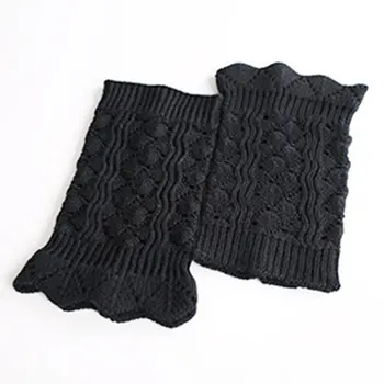 1 Pair Fashion Simple Autumn Winter Women Hollow Short Leg Warmers Female Warm Solid Color Boots Cuffs Knit Leg Warm Socks 
1 Pair Fashion Simple Autumn Winter Women Hollow Short Leg Warmers Female Warm Solid Color Boots Cuffs Knit Leg Warm Socks