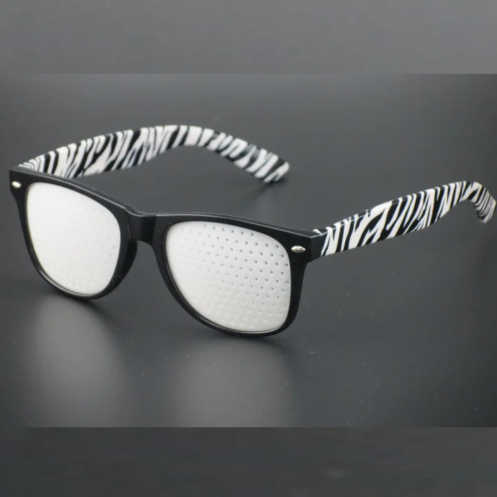 Black White LeopardAnti Fatigue Goggles Small Hole Prevention Myopia Eyewear Protective Glasses Eyesight Corrected Spectacles
Black White LeopardAnti Fatigue Goggles Small Hole Prevention Myopia Eyewear Protective Glasses Eyesight Corrected Spectacles