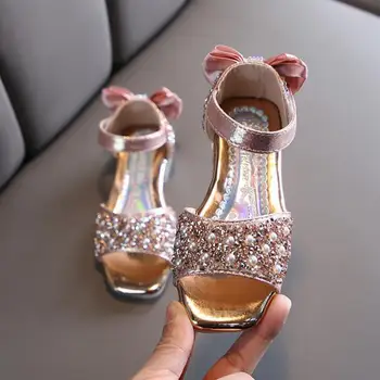 Girls Sandals Kids Princess Sandals 2020 Children High Heel Sandals Sequins With Bow-knot Sweet Princess Wedding Shoes D132
Girls Sandals Kids Princess Sandals 2020 Children High Heel Sandals Sequins With Bow-knot Sweet Princess Wedding Shoes D132