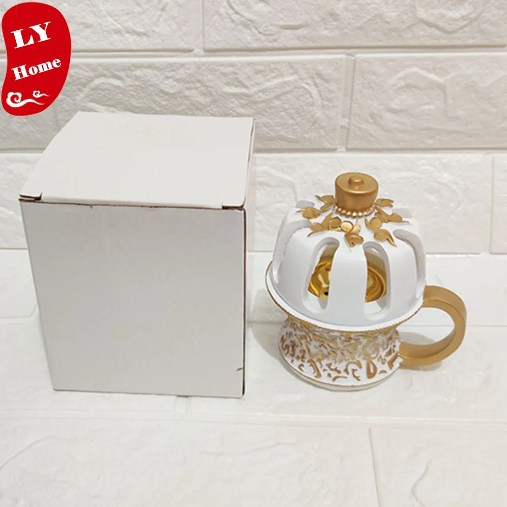 Polyresin incense burner Middle East European style resin lid cup design incense burner
Polyresin incense burner Middle East European style resin lid cup design incense burner