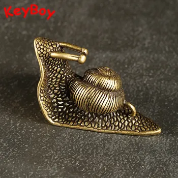 Vintage Brass Mini Snail Small Ornament Keychain Pendants Jewelry Copper Animal Car Key Chain Rings Hanging Trinkets Retro Craft
Vintage Brass Mini Snail Small Ornament Keychain Pendants Jewelry Copper Animal Car Key Chain Rings Hanging Trinkets Retro Craft