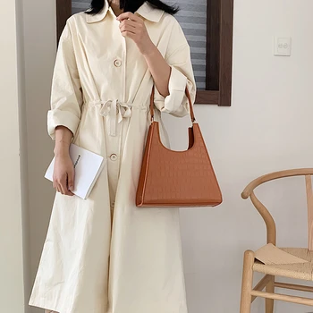 Krokodil Patroon Retro Schoudertassen Voor Vrouwen 2019 Luxe Handtassen Vrouwen Tassen Designer PU Lederen Vintage Dame Elegante
Krokodil Patroon Retro Schoudertassen Voor Vrouwen 2019 Luxe Handtassen Vrouwen Tassen Designer PU Lederen Vintage Dame Elegante