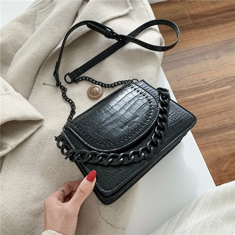 Fashion Girl Tide Bag 2020 New Stone Pattern Chains Small Square Bag High Quality Designer Shoulder Diagonal Cross Lady Bag
Fashion Girl Tide Bag 2020 New Stone Pattern Chains Small Square Bag High Quality Designer Shoulder Diagonal Cross Lady Bag