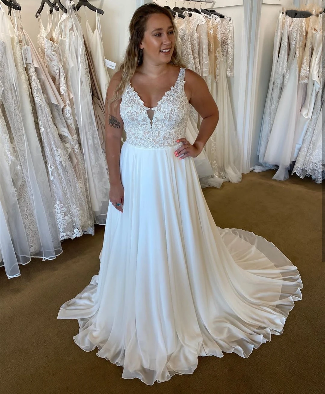 

Кружевное шифоновое свадебное платье для невесты 2021, с глубоким V-образным вырезом, в пол, с открытой спиной, без рукавов, простое пляжное платье невесты, платье для вечеринки