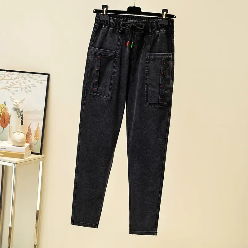 Elastic Waist Big Pocket With Single Breasted Lace Jeans Woman High Waist Cords Harem Cusaul Denim Trousers boyfriend Plus Size 
Elastic Waist Big Pocket With Single Breasted Lace Jeans Woman High Waist Cords Harem Cusaul Denim Trousers boyfriend Plus Size