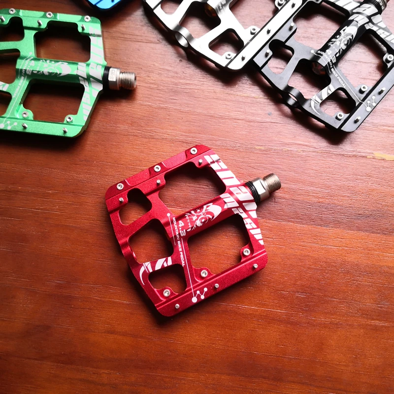 New CNC Aluminum Alloy Sealed 3 Bearing Anti-slip Bicycle Pedals flat foot Ultralight Mountain Bike Pedals MTB Bicycle Parts New CNC Aluminum Alloy Sealed 3 Bearing Anti-slip Bicycle Pedals flat foot Ultralight Mountain Bike Pedals MTB Bicycle Parts