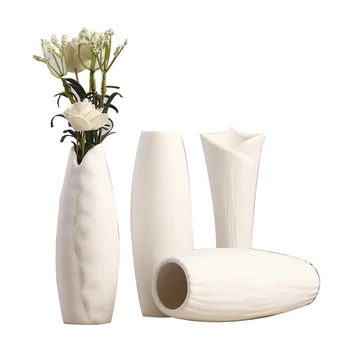 European White Ceramic Flower Vase Creative Ceramic Hydroponic Device Contracted Desktop Ornament Home Decoration Accessories
European White Ceramic Flower Vase Creative Ceramic Hydroponic Device Contracted Desktop Ornament Home Decoration Accessories
