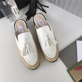 Slippers Slides Fashion Tassel Women Shoes Woman Mules 2020 Spring New Slippers Fringe Flat Heel Mules Shoes Half Slippers D256
Slippers Slides Fashion Tassel Women Shoes Woman Mules 2020 Spring New Slippers Fringe Flat Heel Mules Shoes Half Slippers D256