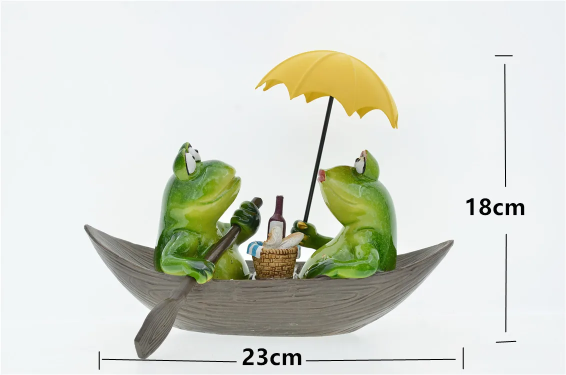 MYBLUE Kawaii Garden Animal Resin Lovers In a Boat Cartoon Frog Figurine Nordic Home Room Decoration Accessories Modern