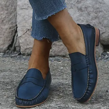 British style fashion popular square head single shoes men and women with the same leather 2020 spring autumn new styl
British style fashion popular square head single shoes men and women with the same leather 2020 spring autumn new styl