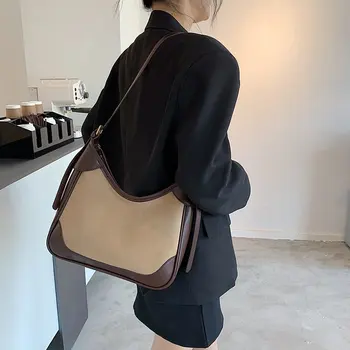 European Style Women Shoulder Bag Designer Quality Simple Color Matching Large Capacity Lady Messenger Bag Casual Cross Body Bag
European Style Women Shoulder Bag Designer Quality Simple Color Matching Large Capacity Lady Messenger Bag Casual Cross Body Bag