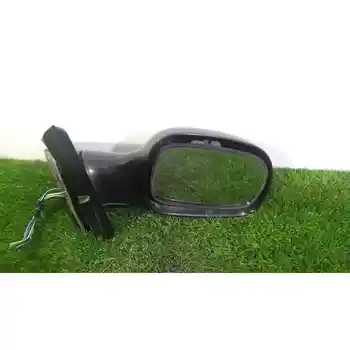 1575197 Right rearview Chrysler Voyager () 
1575197 Right rearview Chrysler Voyager ()