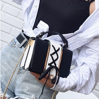 Foreign style bag female 2020 new style personality hot style fashion Korean version of society all take cross-body bag single
Foreign style bag female 2020 new style personality hot style fashion Korean version of society all take cross-body bag single