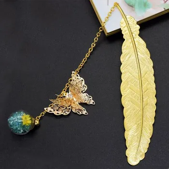 1PC Retro Vintage Bookmark Design Of Feather/Butterfly Creative Metal Bookmarks Promotional Gift Stationery Film Book Mark
1PC Retro Vintage Bookmark Design Of Feather/Butterfly Creative Metal Bookmarks Promotional Gift Stationery Film Book Mark
