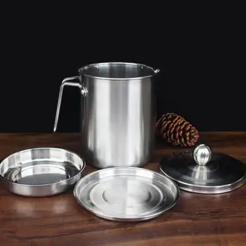 Stainless Steel Oil Filter Pot Large Capacity Kitchen Oil Bottle with Strainer
Stainless Steel Oil Filter Pot Large Capacity Kitchen Oil Bottle with Strainer