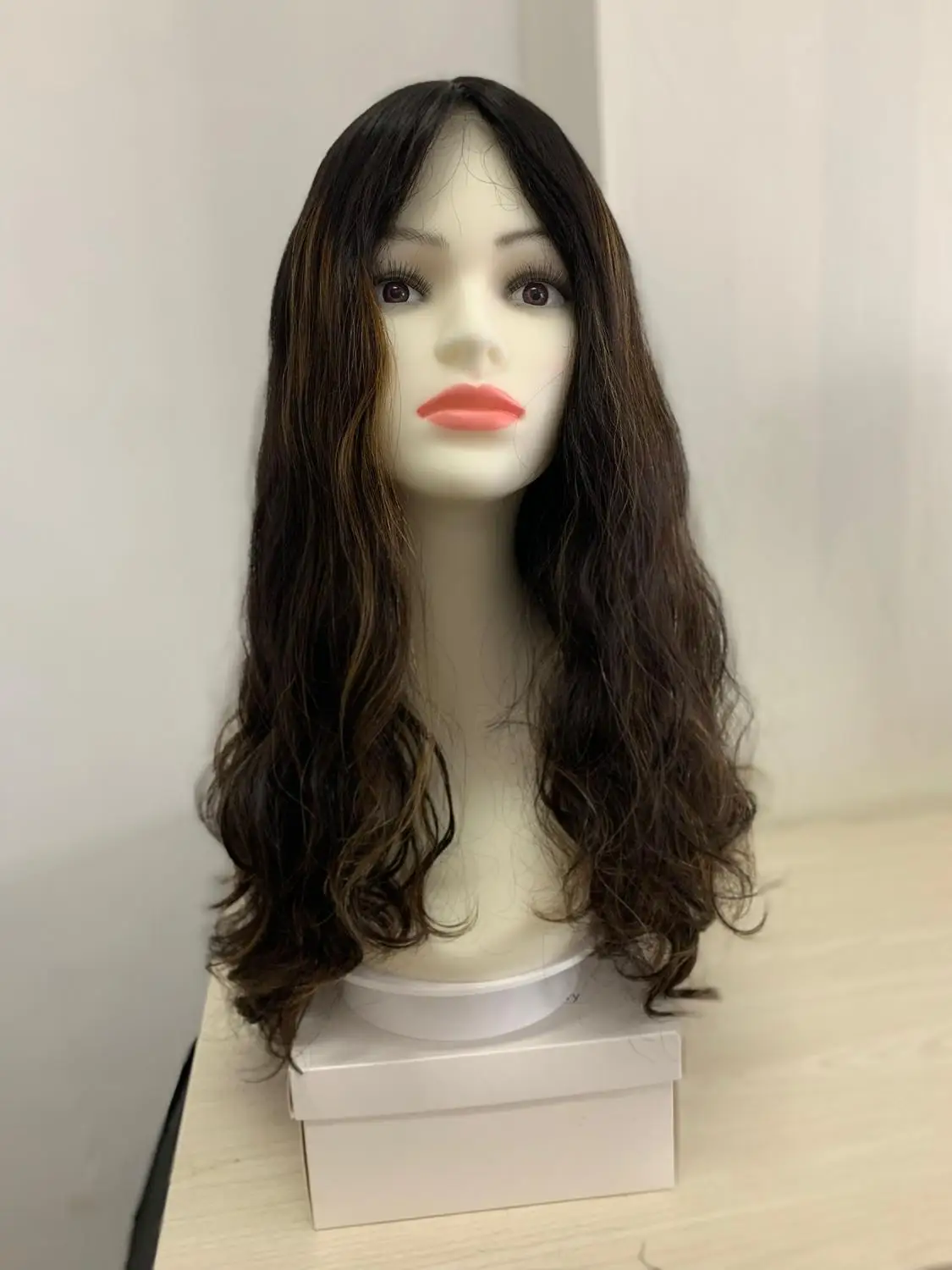 26 inches,dark brown color with highlights European hair layer wigs ,slight wave , custom made , Best Sheitels in stock !!!
26 inches,dark brown color with highlights European hair layer wigs ,slight wave , custom made , Best Sheitels in stock !!!