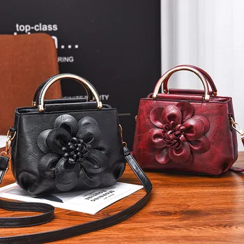 Fashionable and stylish women's bag flower decoration portable shoulder bag for women 
Fashionable and stylish women's bag flower decoration portable shoulder bag for women