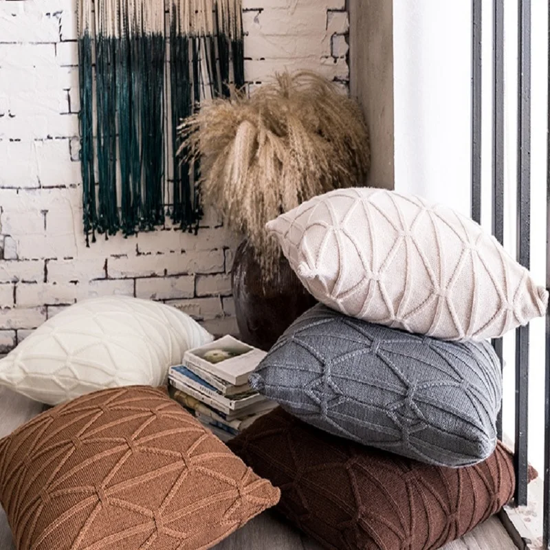 Twisted twist knit home cushion, soft accessories, photography props, car waist cushion
Twisted twist knit home cushion, soft accessories, photography props, car waist cushion
