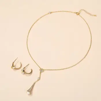 Trendy Romatic Women's Fashion 2 Pcs Necklace & Earring Set Simple Design Pendant Choker Hoop Earrings Jewelry Set Accessory
Trendy Romatic Women's Fashion 2 Pcs Necklace & Earring Set Simple Design Pendant Choker Hoop Earrings Jewelry Set Accessory