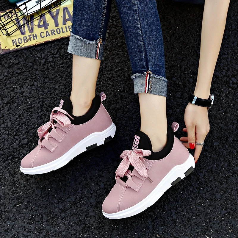2019 Spring New Designer Wedges White Shoes Female Platform Sneakers Women Casual Female Shoes Woman C833
2019 Spring New Designer Wedges White Shoes Female Platform Sneakers Women Casual Female Shoes Woman C833
