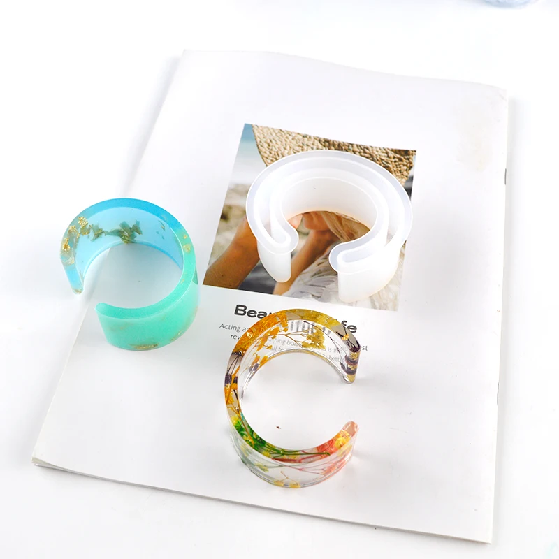 DIY Handmade C-type Bracelet Epoxy Resin High Mirror Bracelet Silicone Mold Round Bracelet Jewelry Casting Resin Mold
DIY Handmade C-type Bracelet Epoxy Resin High Mirror Bracelet Silicone Mold Round Bracelet Jewelry Casting Resin Mold