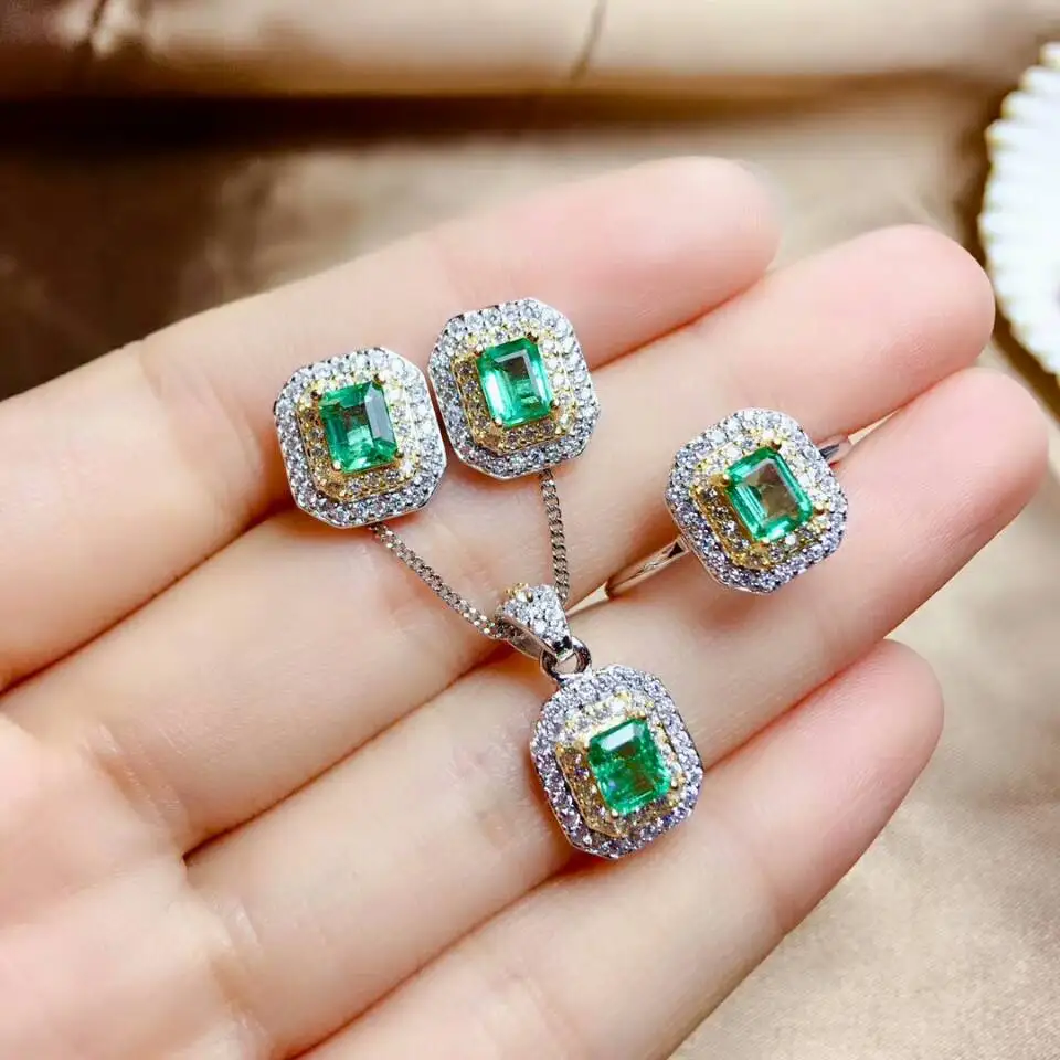 MeiBaPJ Luxurious Natural Columbia Emerald Gemstone Jewelry Set 925 Sterling Silver 3 Siut Green Stone Fine Jewelry for Women
MeiBaPJ Luxurious Natural Columbia Emerald Gemstone Jewelry Set 925 Sterling Silver 3 Siut Green Stone Fine Jewelry for Women