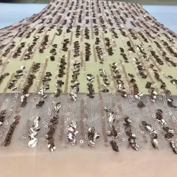 2020 Latest Sexy French Embroidered Tulle Lace Africa Sequins Mesh Lace Fabric Sewing for Party Wedding Dress Top Quality 5yards
2020 Latest Sexy French Embroidered Tulle Lace Africa Sequins Mesh Lace Fabric Sewing for Party Wedding Dress Top Quality 5yards