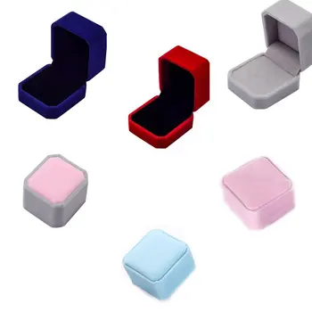 1pc Squre Wedding Velvet Earrings Ring Box Jewelry Display Case Gift Boxes Jewelry Organizer Storage Boxes
1pc Squre Wedding Velvet Earrings Ring Box Jewelry Display Case Gift Boxes Jewelry Organizer Storage Boxes