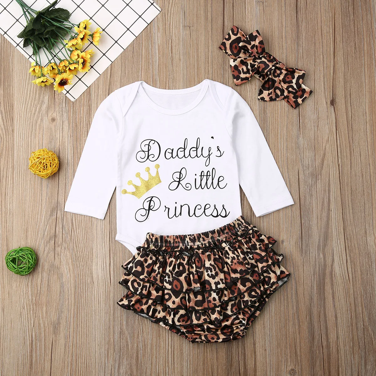 Pudcoco Newborn Baby Girl Clothes Letter Print Long Sleeve Cotton Romper Tops Ruffle Leopard Print Short Pants Headband 3Pcs Set
Pudcoco Newborn Baby Girl Clothes Letter Print Long Sleeve Cotton Romper Tops Ruffle Leopard Print Short Pants Headband 3Pcs Set