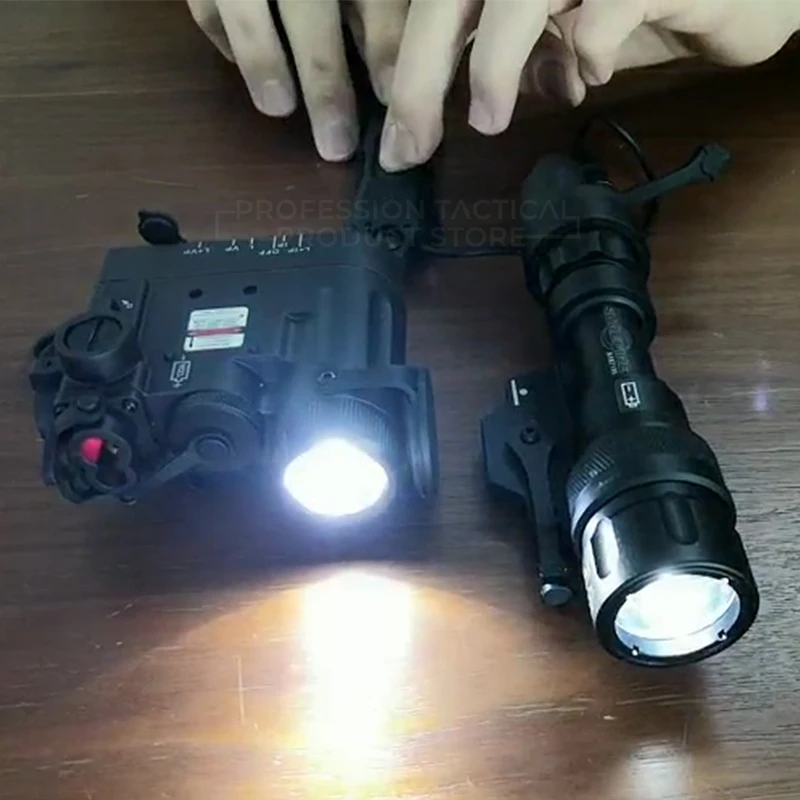 Airsoft Tactical Accessories M952V Hunting Flashlight IR Led Torch DBAL-D2 IR Laser Double Control Switch Surefir Weapon Light
Airsoft Tactical Accessories M952V Hunting Flashlight IR Led Torch DBAL-D2 IR Laser Double Control Switch Surefir Weapon Light