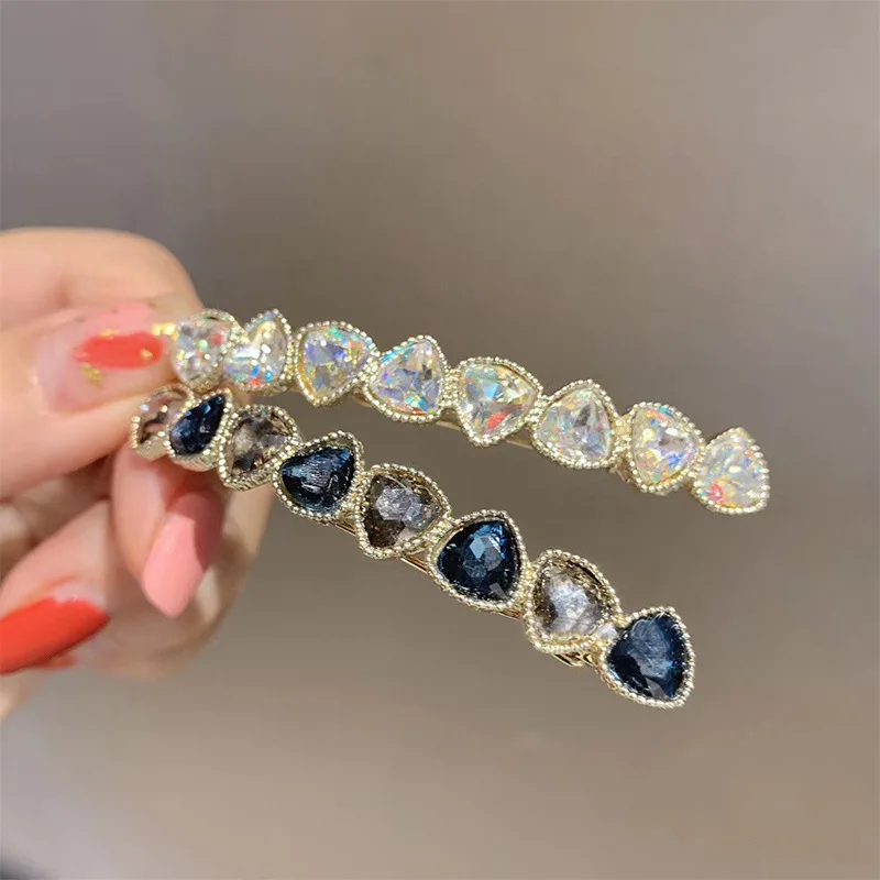 Fashionable hairpin back of the head elegant a word hair claw clip barrette cheveux side hair accessories woman
Fashionable hairpin back of the head elegant a word hair claw clip barrette cheveux side hair accessories woman