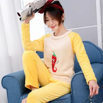 Long Sleeve Women Pajamas Set Yellow Pepper Print Winter Warm Thick Flannel Pyjamas Set Round Neck Coral Velvet Women Sleep Wear
Long Sleeve Women Pajamas Set Yellow Pepper Print Winter Warm Thick Flannel Pyjamas Set Round Neck Coral Velvet Women Sleep Wear