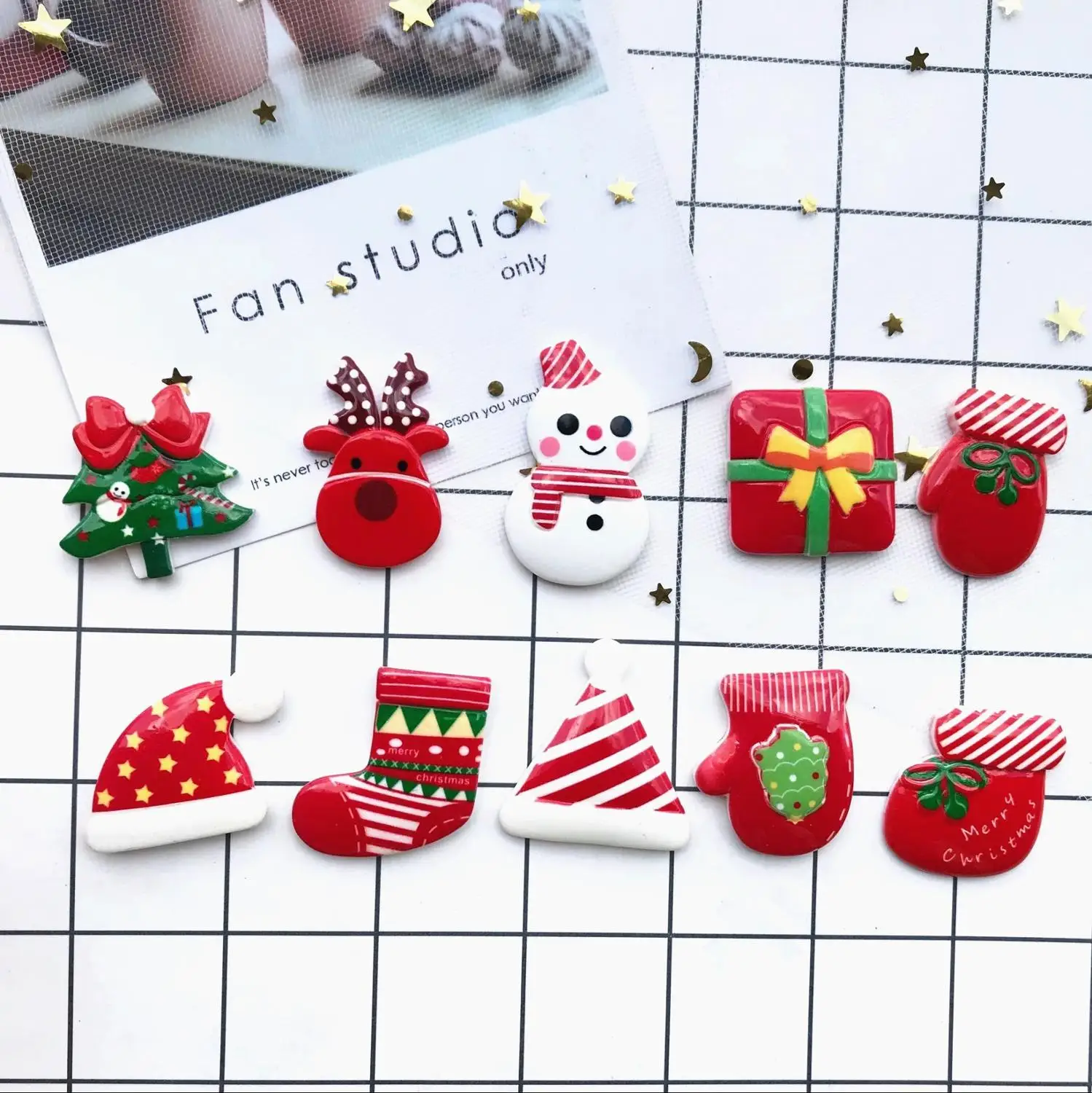 Free shipping 10PCS/lot Christmas decorations kawaii resin Santa Claus Flatback convex form of mobile phone DIY
Free shipping 10PCS/lot Christmas decorations kawaii resin Santa Claus Flatback convex form of mobile phone DIY