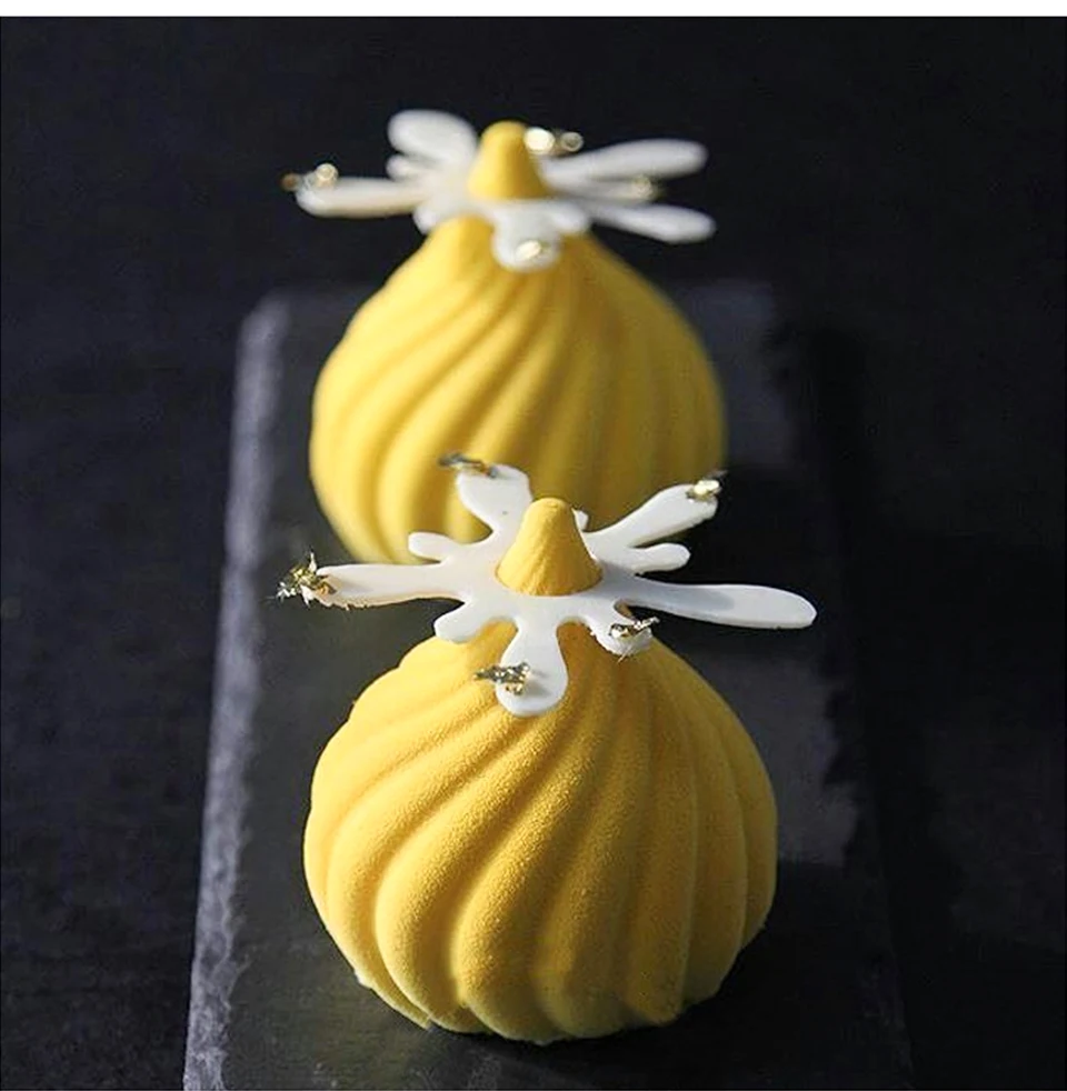 Description Picture 3 of itemSILIKOLOVE Flower Shape Chocolate Mold Silicone Mold for Cake Decorating French Dessert Decorating Mould DIY Baking Tools