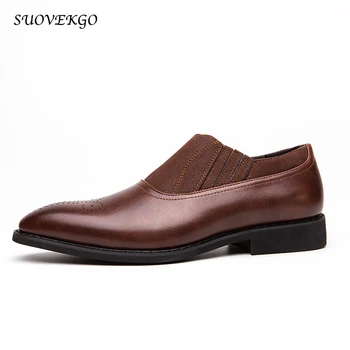 2020 New Oxfords Shoes Men's Leather Shoes Classic Brogue Shoes Social Chaussures Hommes Pointu Large Size Office Social Shoes
2020 New Oxfords Shoes Men's Leather Shoes Classic Brogue Shoes Social Chaussures Hommes Pointu Large Size Office Social Shoes