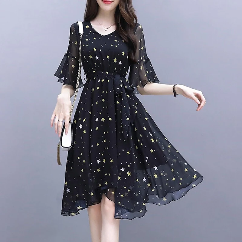 Women's Short Sleeve Star Print Dress Sexy V-Neck Ladies Casual Vacation Beach Dresses
Women's Short Sleeve Star Print Dress Sexy V-Neck Ladies Casual Vacation Beach Dresses