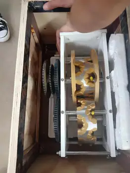 "DUMPLING MOULD ONLY " for LBJZ-150 dumpling making machine dumpling/samosa/spring roll making machine
"DUMPLING MOULD ONLY " for LBJZ-150 dumpling making machine dumpling/samosa/spring roll making machine
