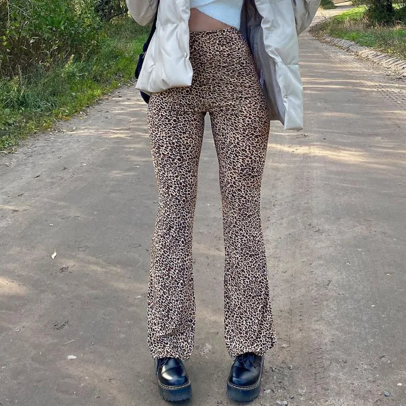 2021 New Fashion Women's Leopard Printed Long Pants High Waisted Traceless Flared Long Pants Female Casual Trousers
2021 New Fashion Women's Leopard Printed Long Pants High Waisted Traceless Flared Long Pants Female Casual Trousers